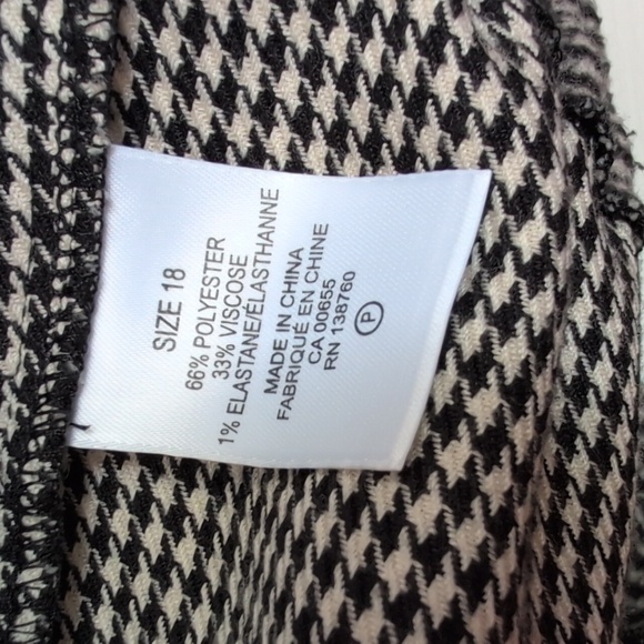 Addition Elle Jacket - Picture 3 of 6